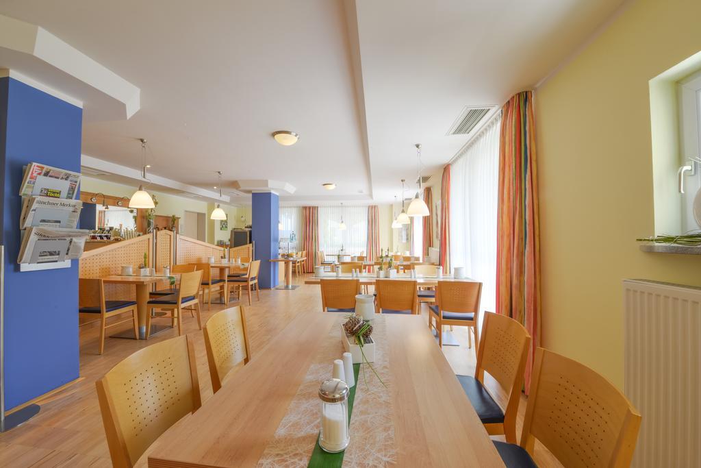 Hotel Beim Schrey Kirchheim bei Muenchen Bagian luar foto
