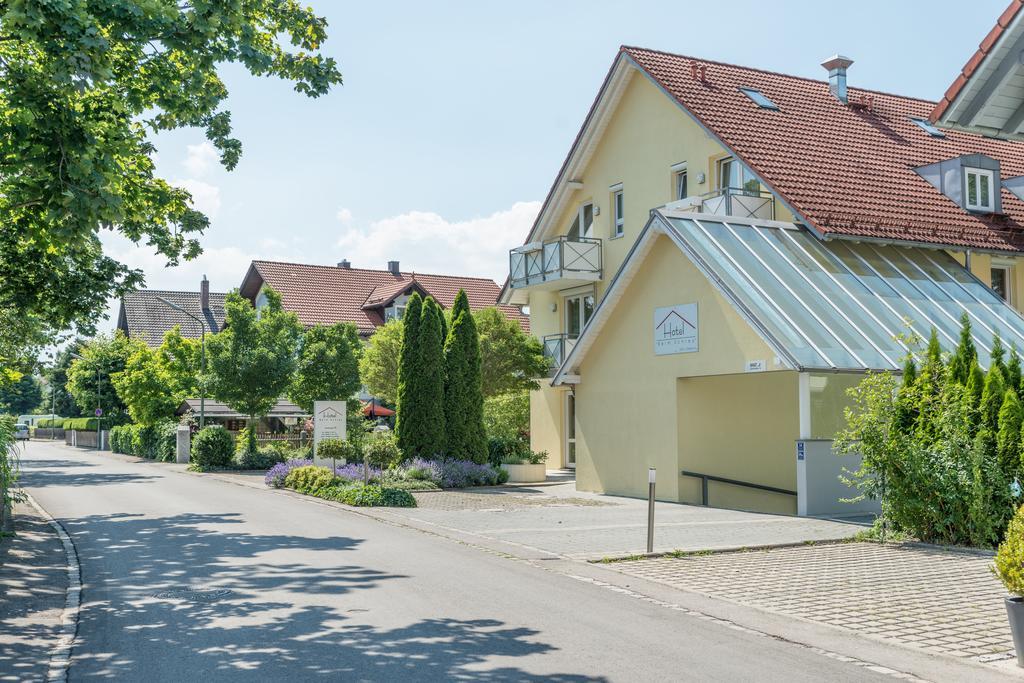 Hotel Beim Schrey Kirchheim bei Muenchen Bagian luar foto